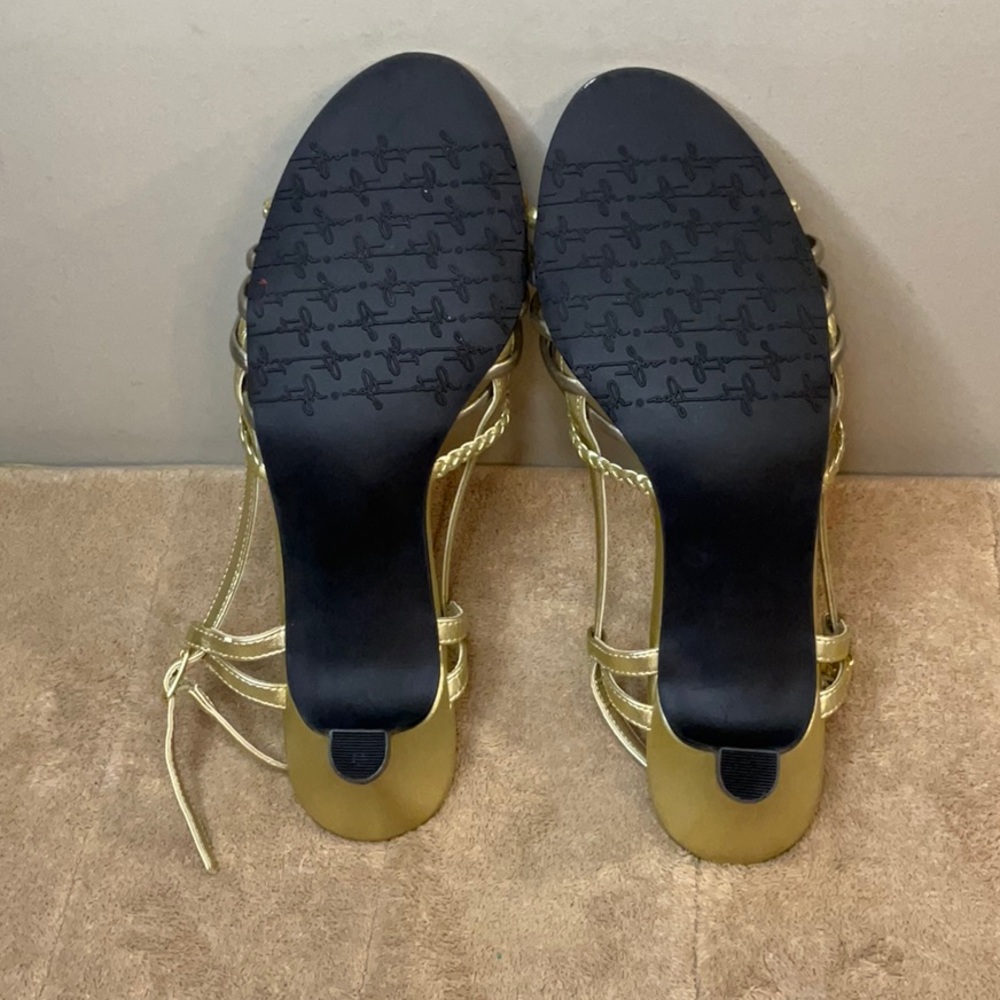 SOFT STYLES sandals - Picture 4 of 8